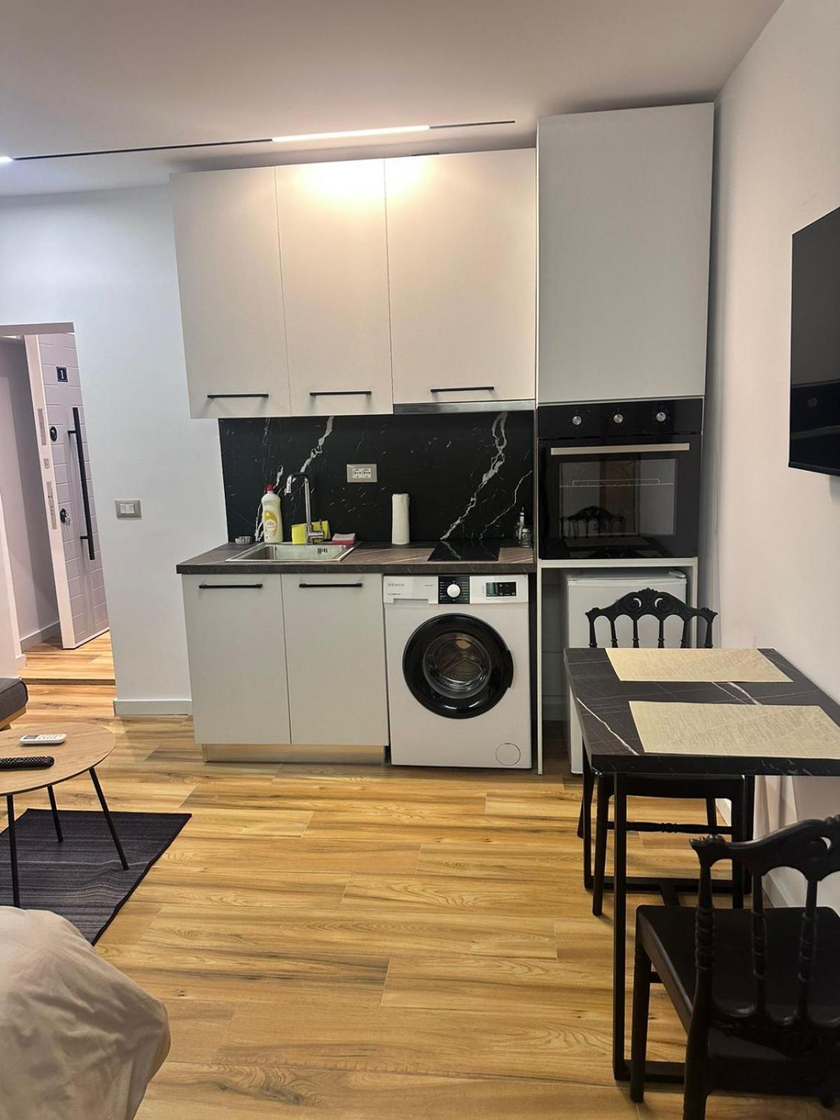 Modern Central Apartments Tirana Extérieur photo